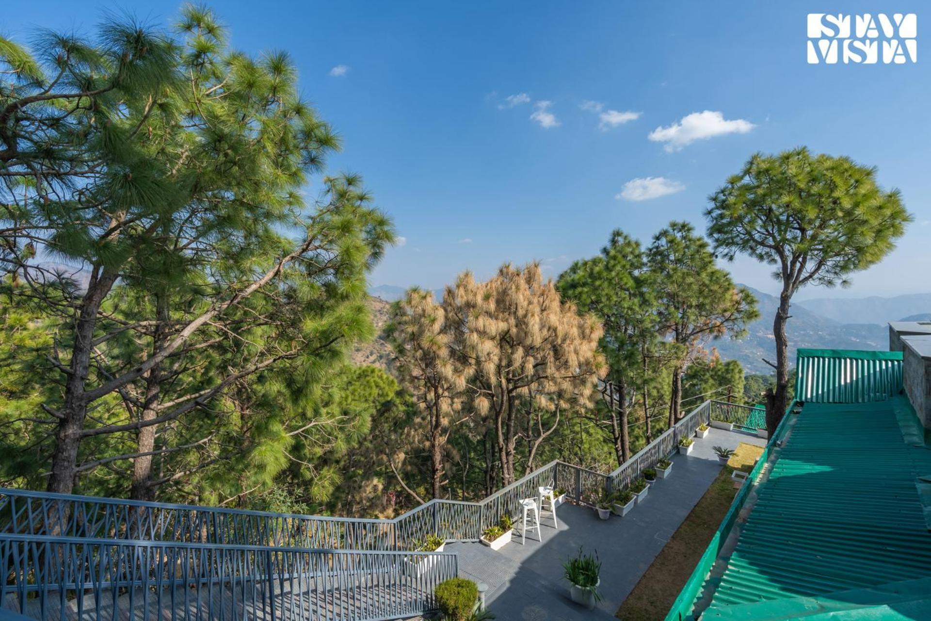 Stayvista At Serene With Outdoor Bonfire Barog Dış mekan fotoğraf